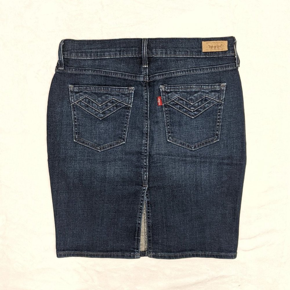 Levi's Dark Wash Denim Pencil Skirt Sz 6